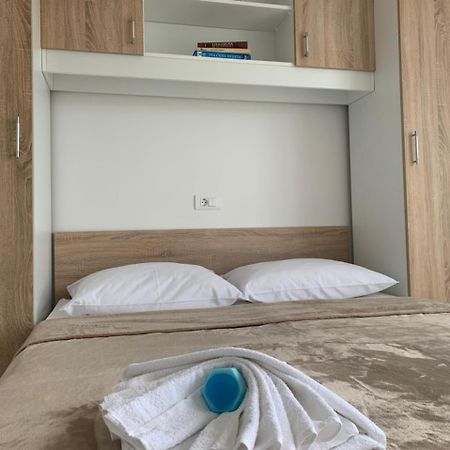 Rooms Viskic Rab Town Exterior photo